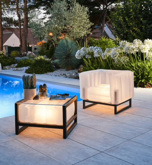 Yomi Eco-Friendly Illuminated Armchair With Aluminium Frame