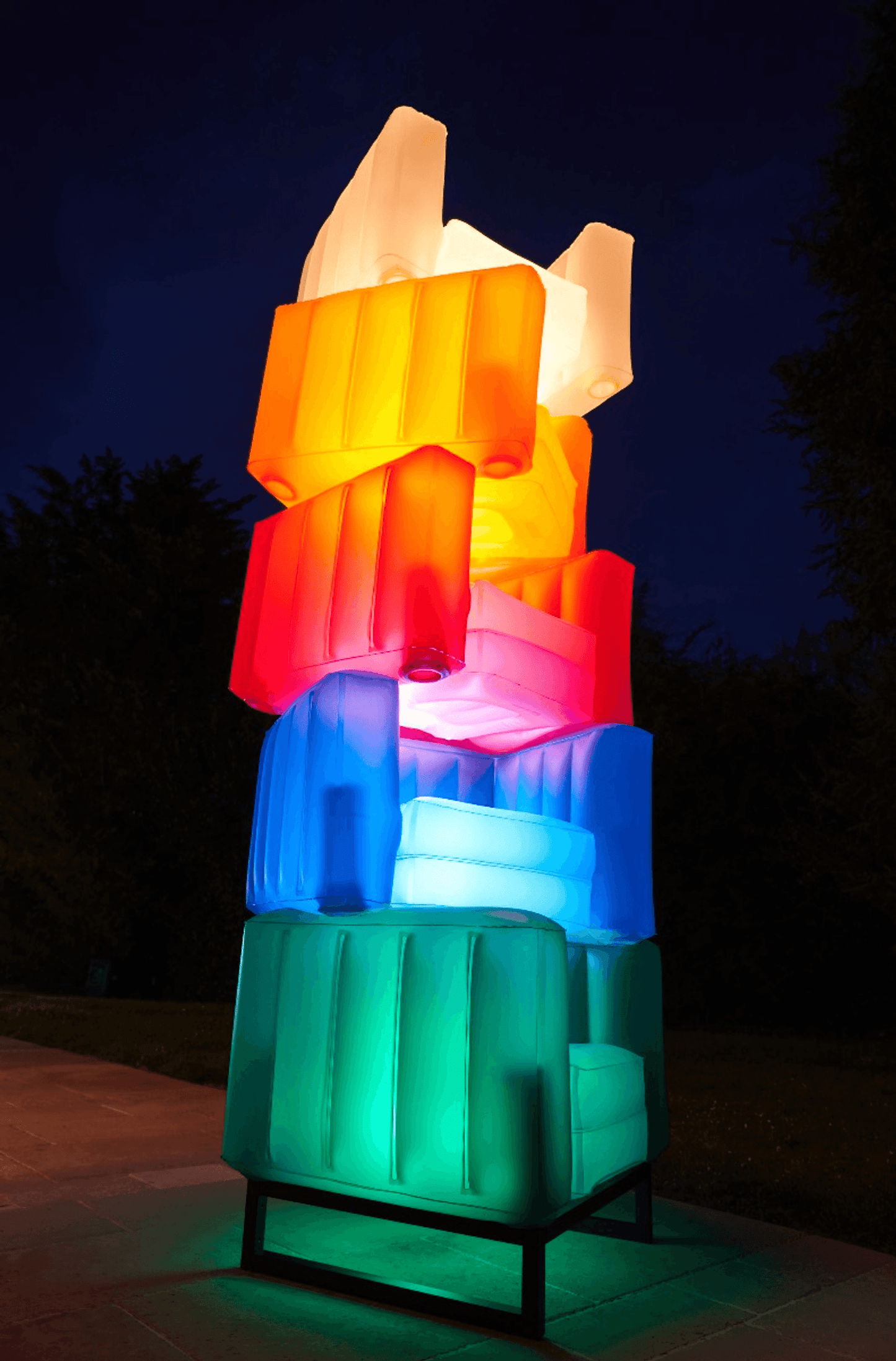 Yomi Eco-Friendly Illuminated Armchair With Aluminium Frame