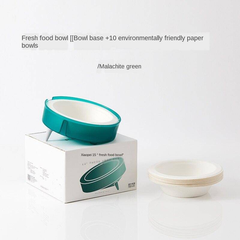 Sustainable cat and dog bowls in malachite green and eco-friendly paper with a fresh food design