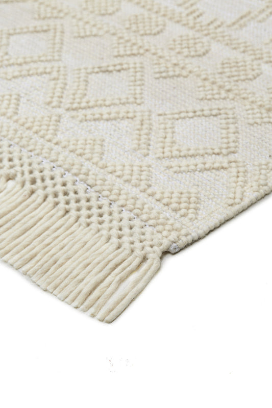 5' X 8' Ivory Wool Geometric Hand Woven Area Rug With Fringe